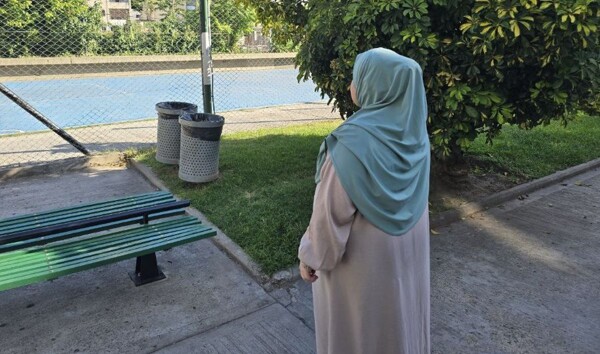 Argentine Muslim Woman Files Report Over Online Threats