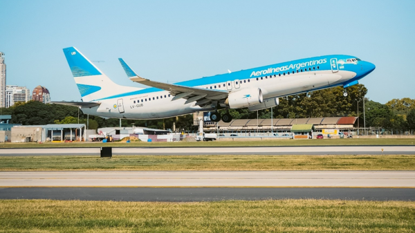 Aerolíneas Argentinas Reaches Preliminary Agreement with Unions