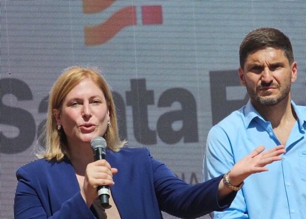 Политические блоки Аргентины определяют составы после парламентских выборов