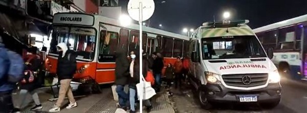 Автобус школы сбил велосипедиста и выехал на тротуар в Сьюдаделе