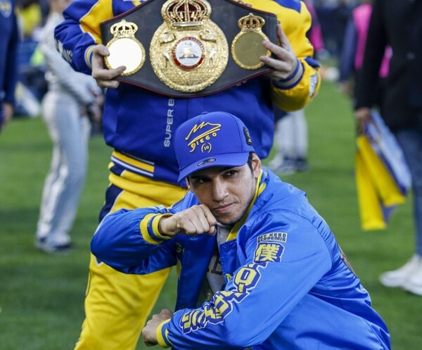 Аргентинский боксер Фернандо Мартинес проведет бой за объединение титулов в Саудовской Аравии