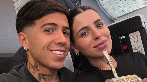 Valentina Returns to Argentina After Split from Enzo