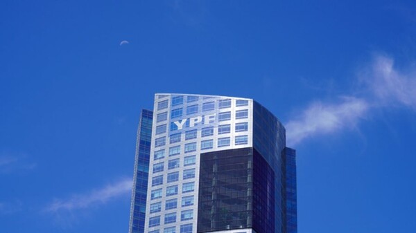 Глава YPF назвал решение суда США историческим