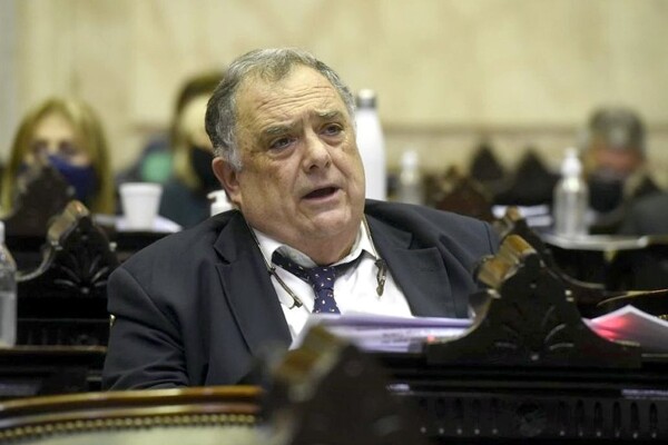 瓦尔德斯谴责阿根廷与美国的贸易协议