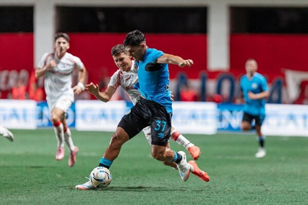 Аргентинос Хуниорс не смог одолеть Бельграно в матче Апертуры