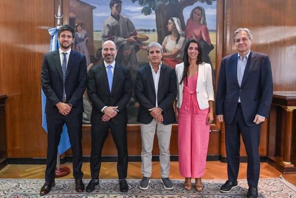 Uber Invests $500 Million in Argentina