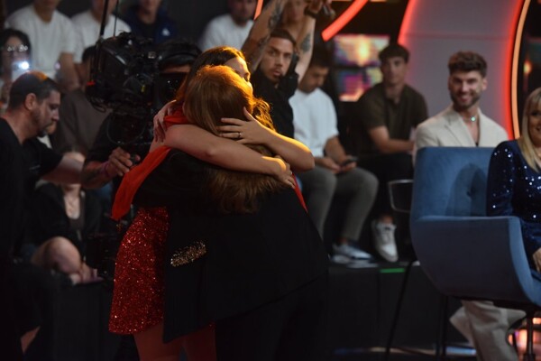 Андреа дель Бока вступает в дом «Большого Брата»