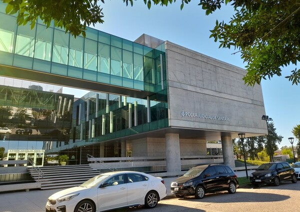 Адвокату в Аргентине вынесли приговор за сексуальное насилие