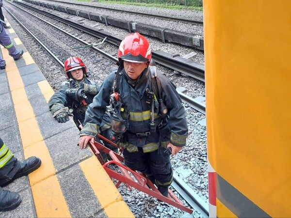 Пожар в поезде Urquiza в Буэнос-Айресе