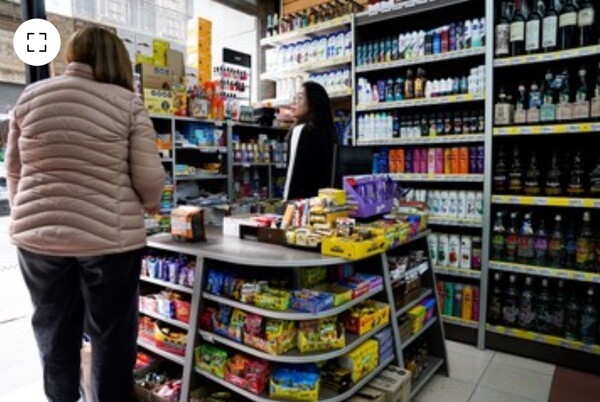 Inflation in Argentina Reaches Its Lowest Level