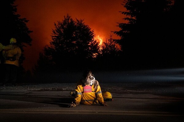 Fires Rage in El Bolsón: Community Struggles