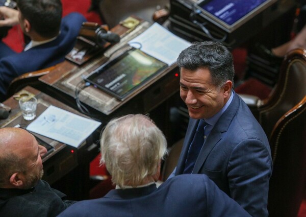 Political Maneuvering Around 'Cryptogate' Investigation