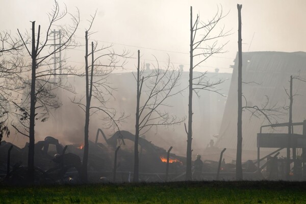 В промышленном полигоне Эсейса проходят экспертизы по делу о крупном пожаре