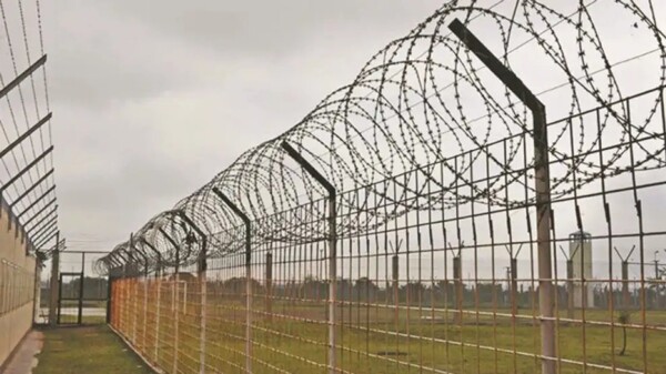 科尔多瓦11名监狱警卫因折磨和谋杀囚犯受审