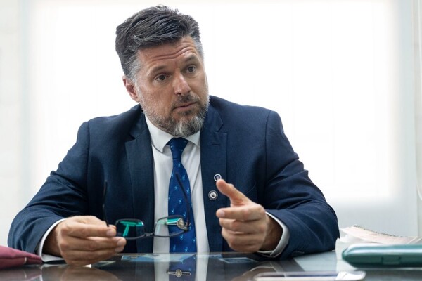 Прокурор Карлос Шефер о политическом давлении в деле о пропаже Лоан Пенья