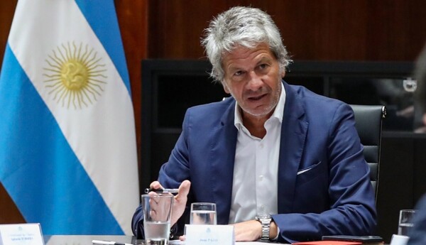 Battles Emerge in Argentina's Labor Sector