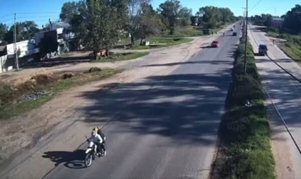 Камера видеонаблюдения запечатлела скрывающихся воров после убийства женщины на Западной шоссе