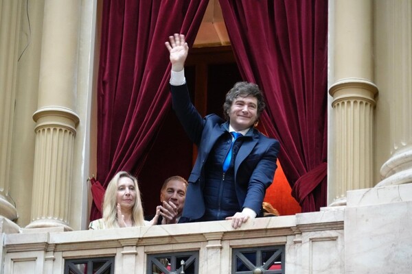 Milei's Speech: Historic Announcement Expected