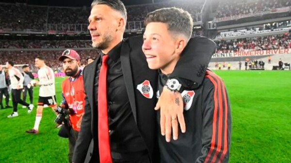 Изгнание Бастиана Демичелиса в молодежном матче шокировало River Plate