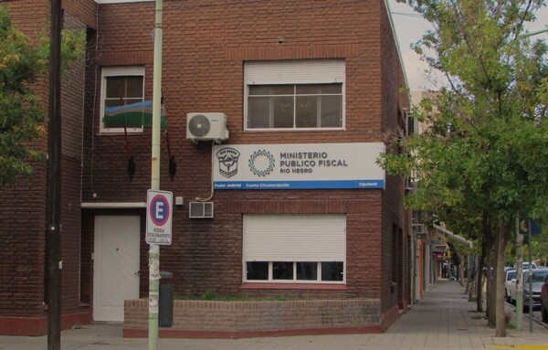 Man in Argentina Charged with Attacking Police Officer