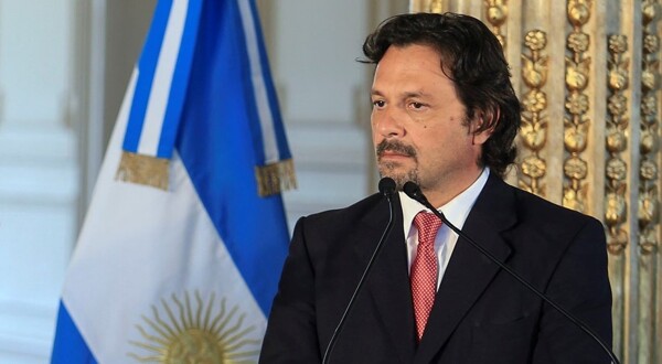 Губернатор Сальты потребовал от конгресса принять закон о сбитии самолётов с наркотиками