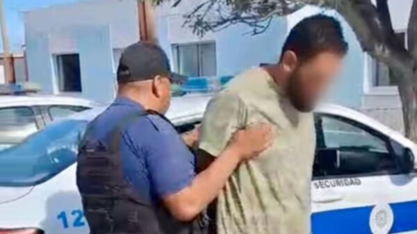 Мужчину арестовали за поджог травы в Аргентине