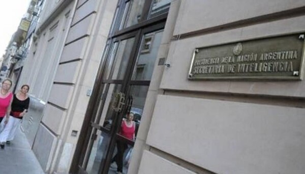 Chaos in Argentine Intelligence: Reforms Over Intelligence