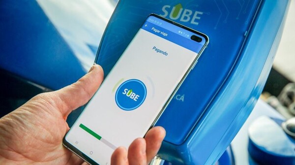 Запуск приложения SUBE Digital для оплаты проезда в автобусах