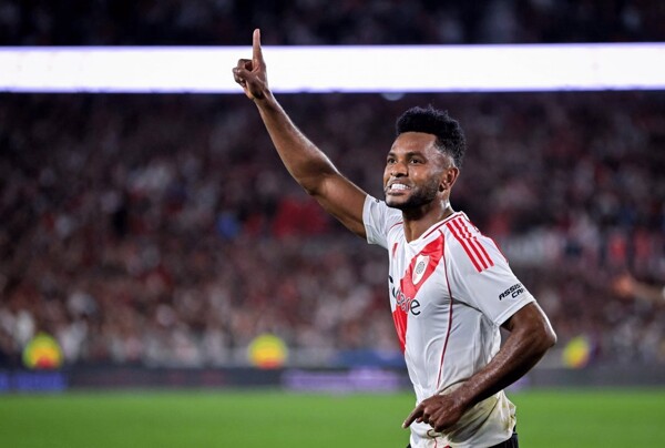 Будущее колумбийского футболиста Боржи под вопросом из-за проблем с переходом в мексиканский клуб