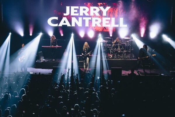 Jerry Cantrell Performs in Buenos Aires