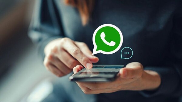 WhatsApp представляет новую функцию: значок двойной стрелки