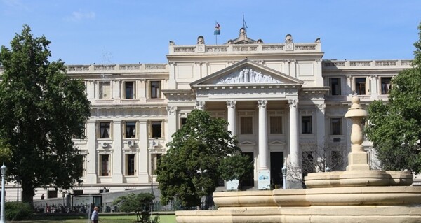 阿根廷男子因性侵儿童被判22年监禁