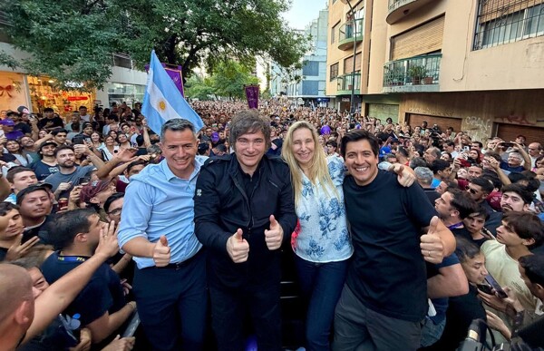 Милея начинает внутреннюю политическую повестку дня в Мар-дель-Плате