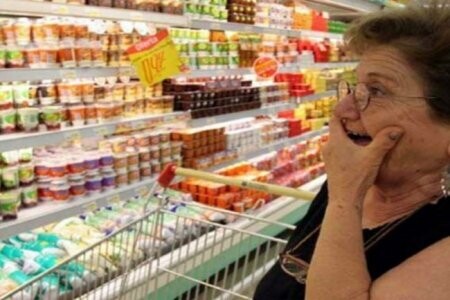 Импортированные продукты питания поступают в супермаркеты по всей Аргентине
