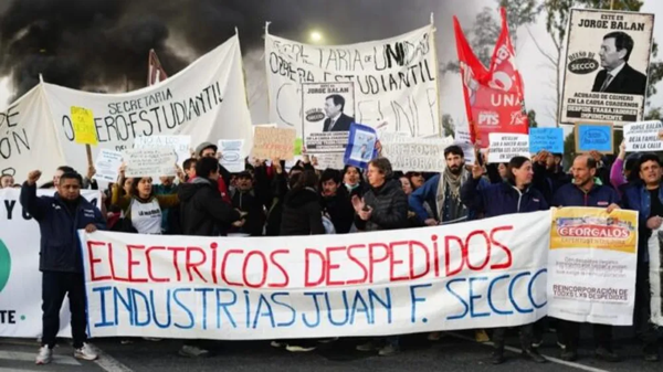 11 работников Secco восстановлены на рабочих местах после восьми месяцев борьбы