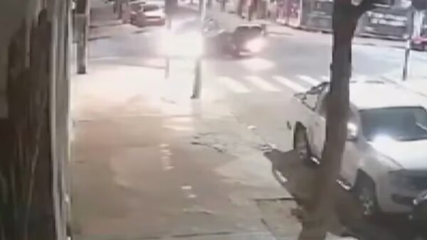 ДТП в Росарио: Пьяный водитель сбил такси