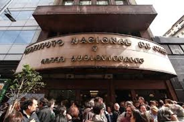 Ассоциация кинопродюсеров Аргентины подает иск против закрытия INCAA
