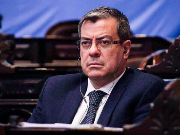 Кирхнеризм настаивает на обсуждении бюджета университета в аргентинском конгрессе