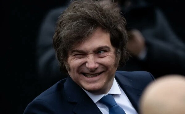 Estudiantes' Victory Sparks Political Comment from President Milei