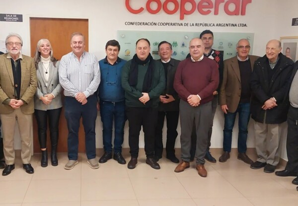 Ариль Гуарко переизбран президентом COOPERAR