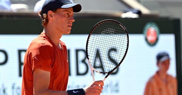 Грешник становится новым №1 в рейтинге ATP после победы на первом турнире Ролан Гаррос