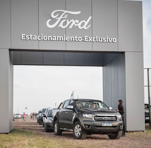 Ford запускает сильное предложение для сельского хозяйства на Agroactiva 2024