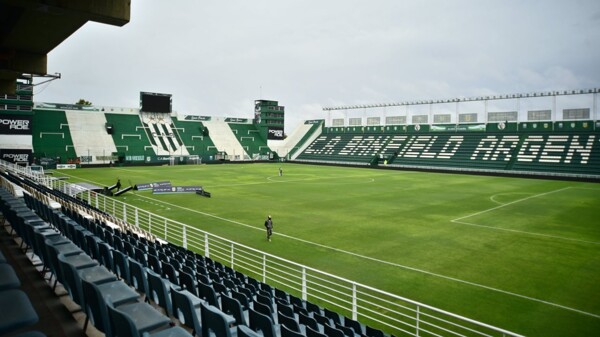 Banfield vs Tigre: Professional League Match