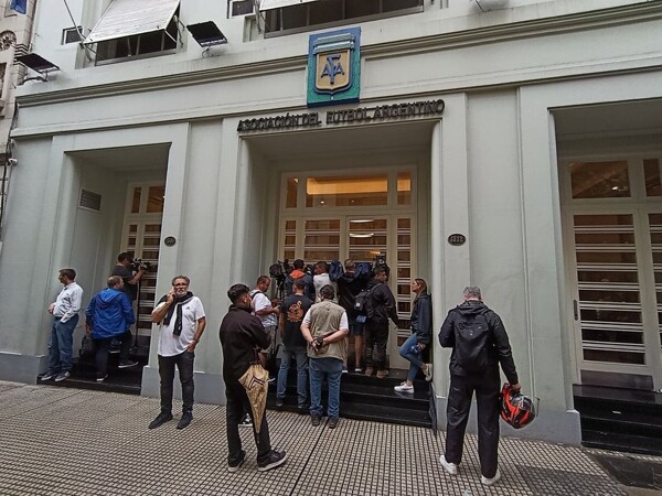 Massive Raids on Argentine Football Clubs