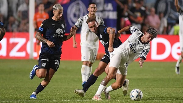 Индепендьенте переносит матч из-за забастовки в Аргентине