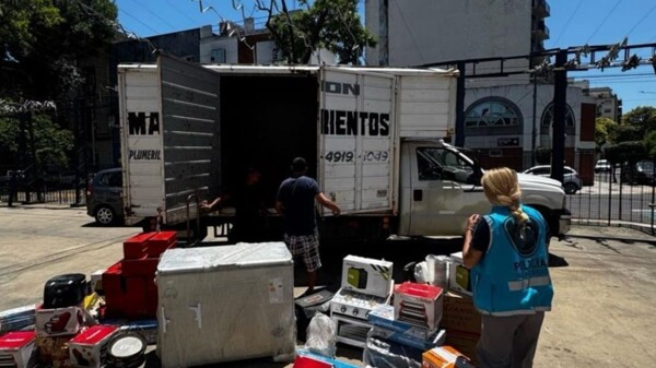 Buenos Aires Police Donates Seized Items to Charitable Foundations