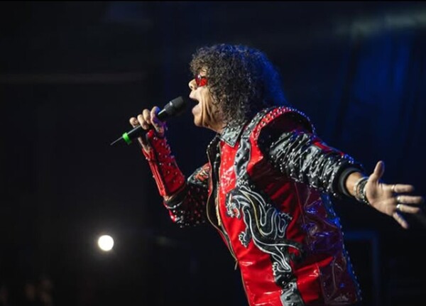 Ла Мона Хименес прервал концерт из-за жары