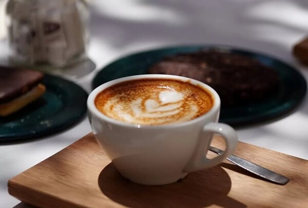 Changing Habits on Route 2: Tourists Value Quality and Rest