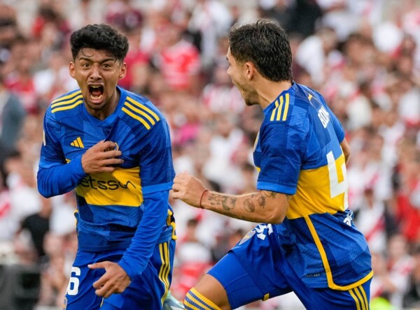 Cristian Medina says goodbye to Boca Juniors