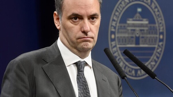 Argentina's Chief of Staff Confirms Extraordinary Congressional Sessions